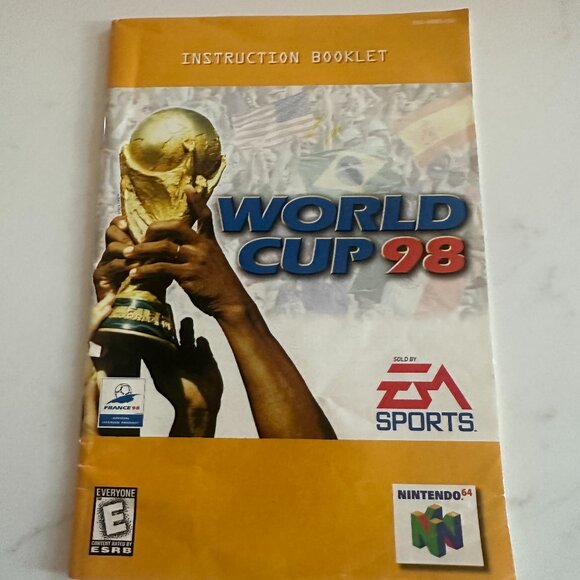 Nintendo 64 World Cup 98 & Instruction Booklet - Picture 5 of 7